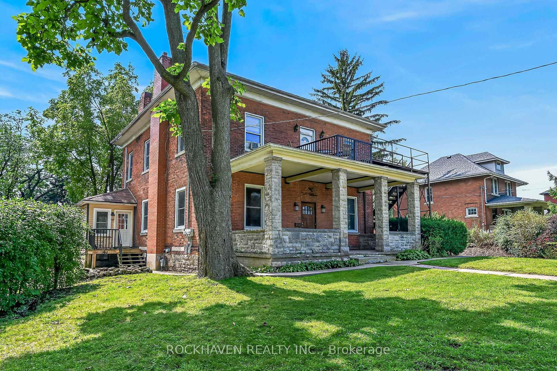 Photo 7 of 15 St David Street W, Thorold, Thorold Downtown — HOMEH