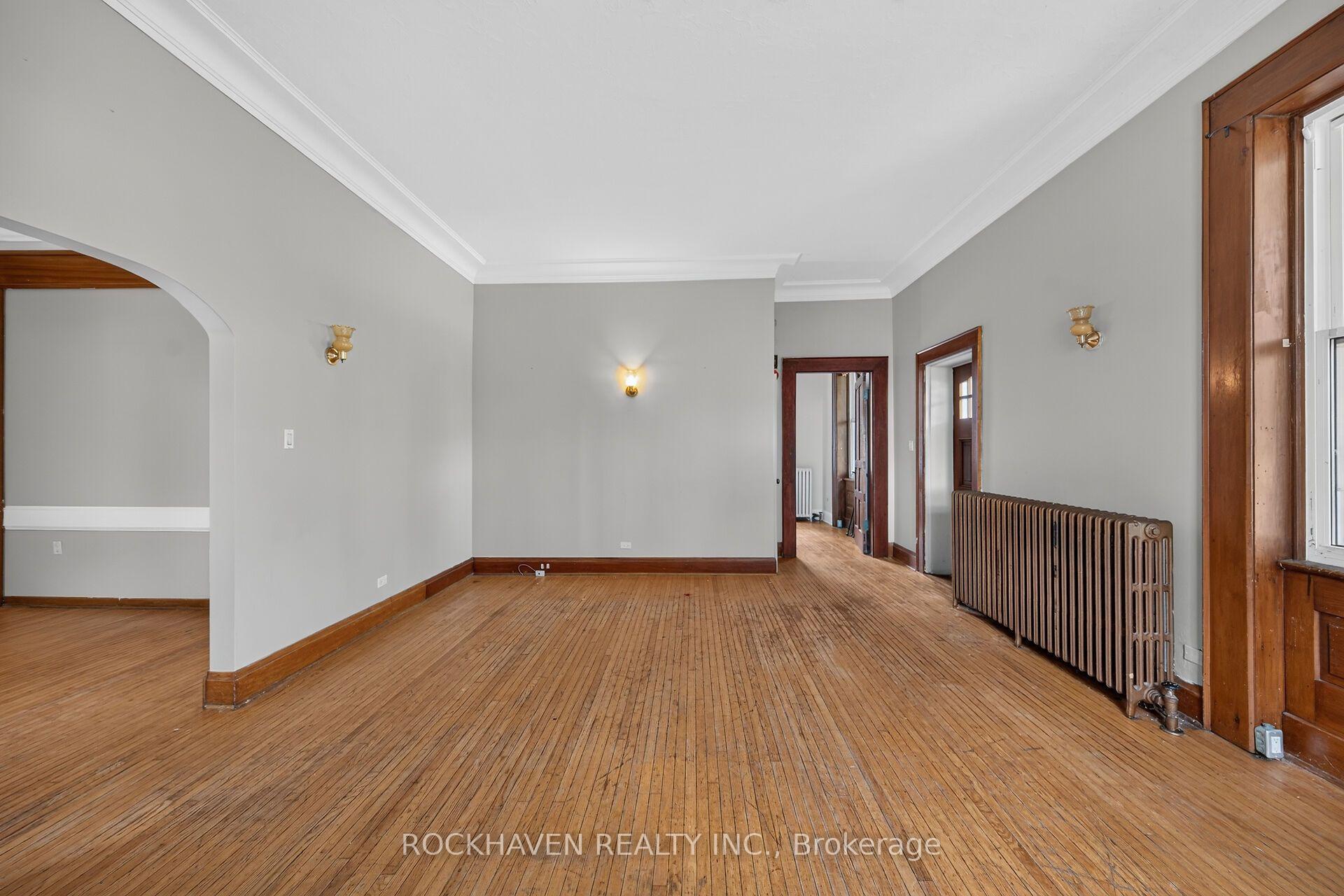 Photo 12 of 15 St David Street W, Thorold, Thorold Downtown — HOMEH