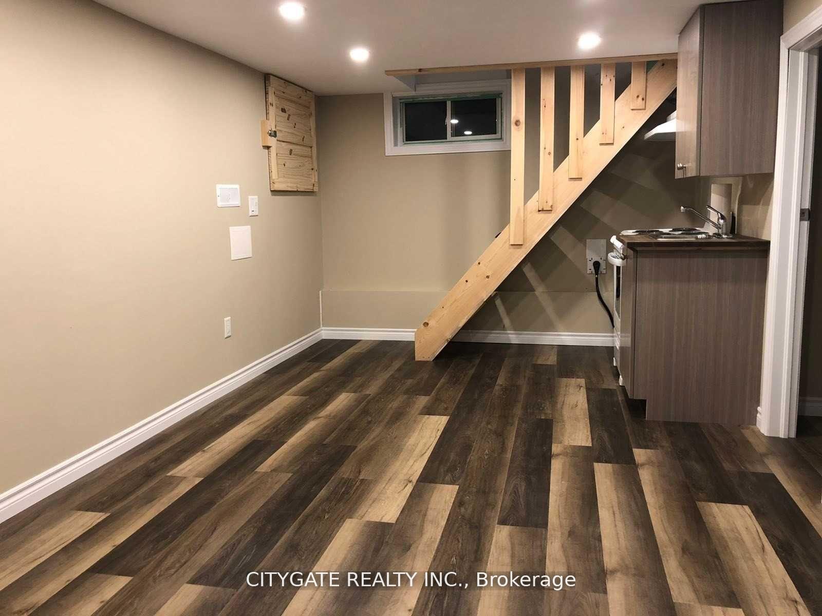 Photo 3 of 7 Milton Heights Crescent, Milton, Milton North — HOMEH