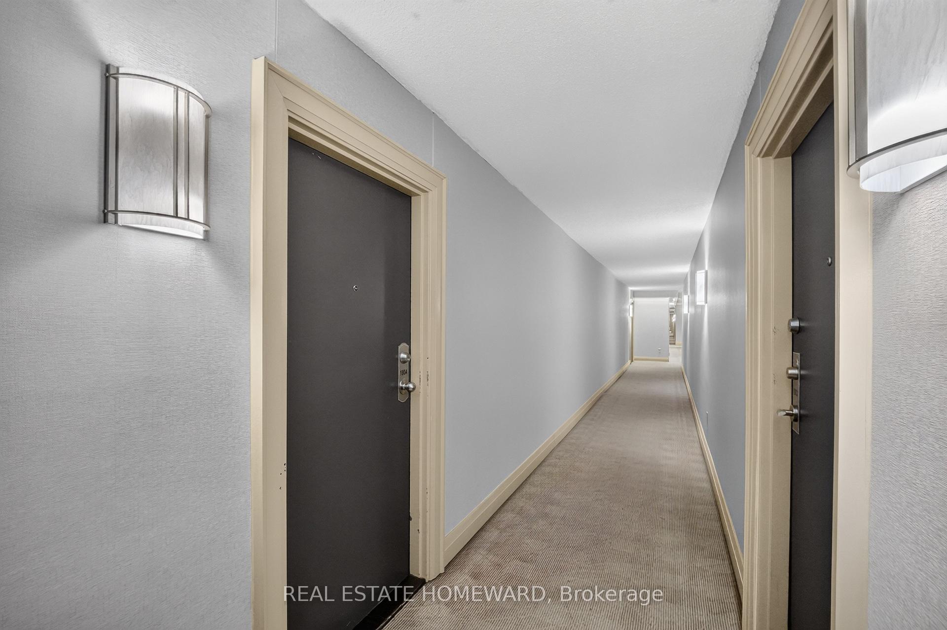 Photo 6 of Unit 1804, 100 Quebec Avenue, Toronto, High Park North — HOMEH