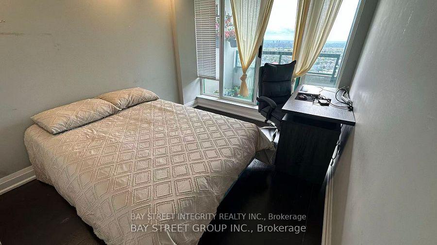 Photo 7 of Unit 2407, 550 Webb Drive, Mississauga, City Centre — HOMEH