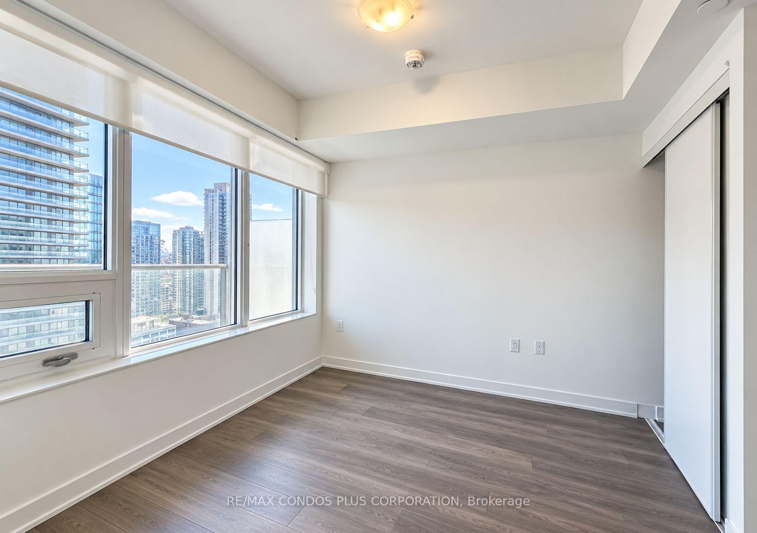 Photo 4 of Unit 3508, 195 Redpath Avenue, Toronto, Mount Pleasant West — HOMEH
