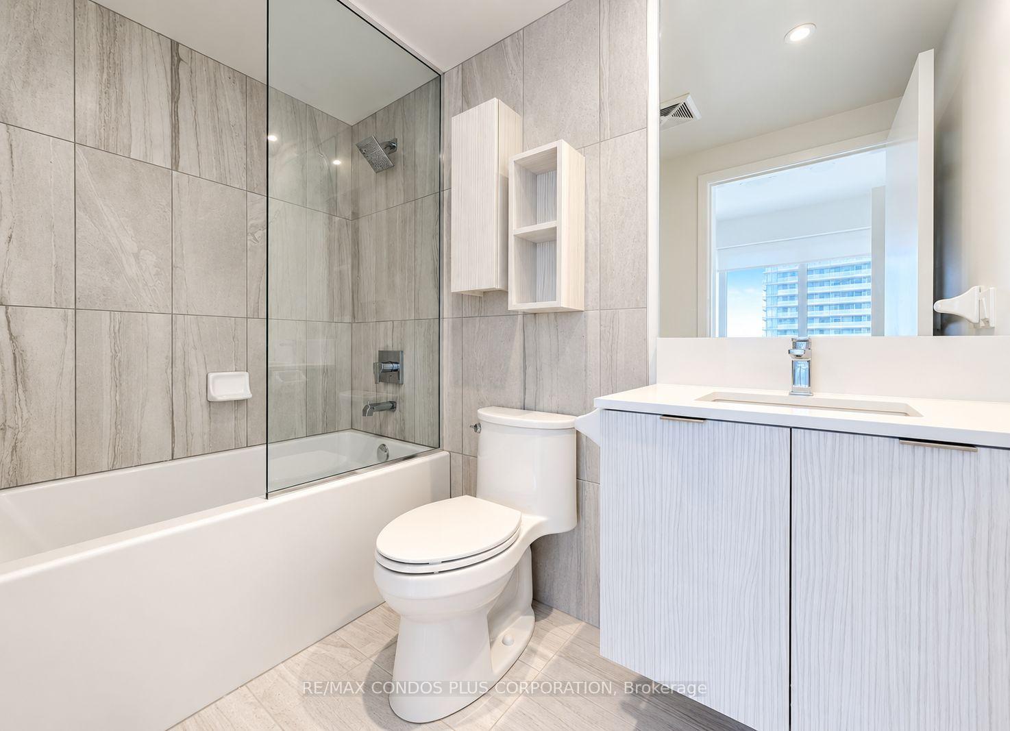 Photo 5 of Unit 3508, 195 Redpath Avenue, Toronto, Mount Pleasant West — HOMEH