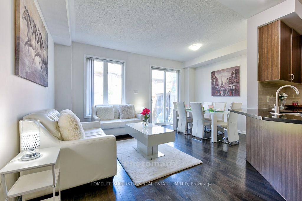 Photo 2 of 61 Utopia Way, Brampton, Bram East — HOMEH
