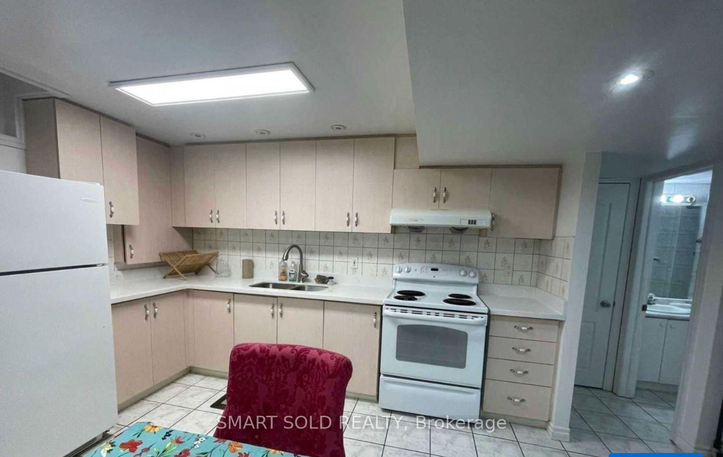 Photo 5 of Unit Bsmt, 56 Quantum Street, Markham, Middlefield — HOMEH