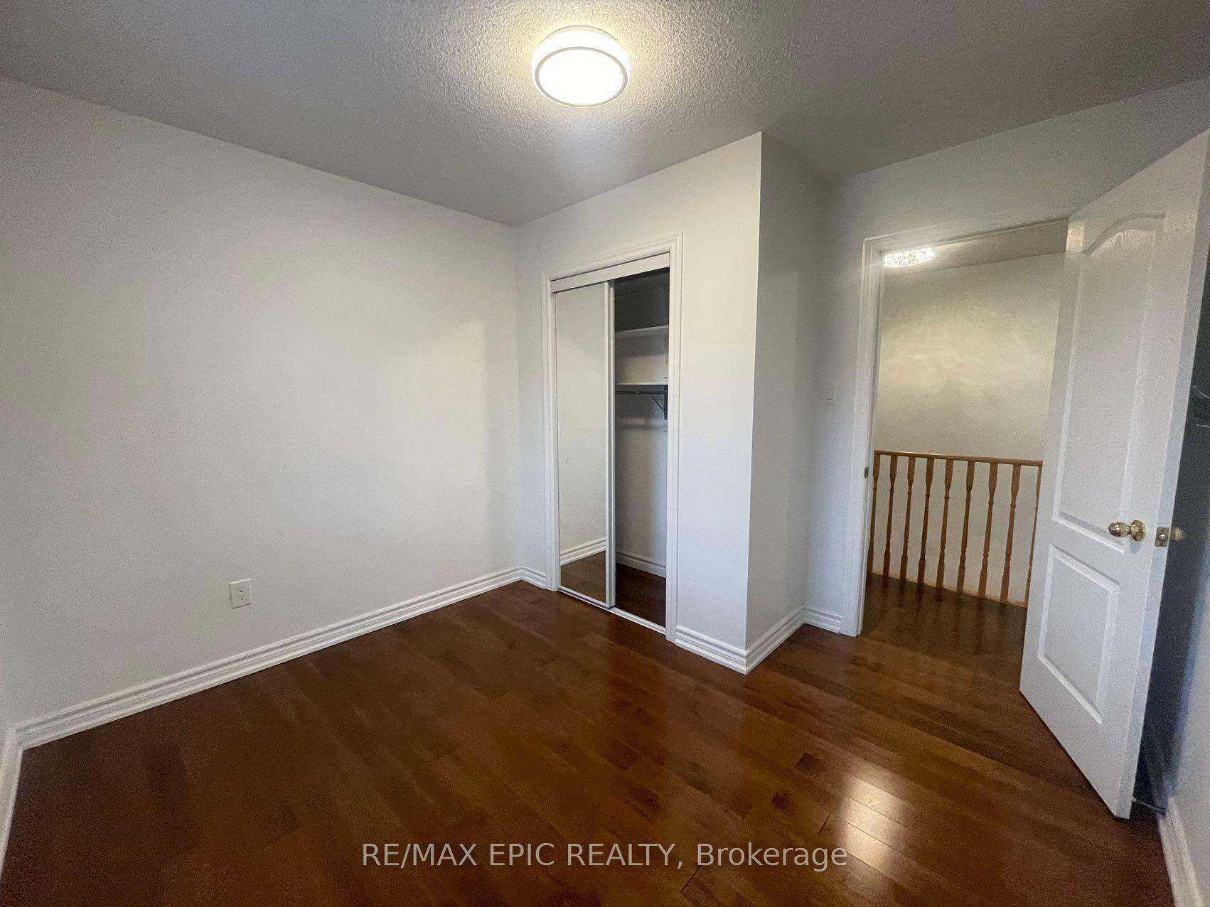 Photo 18 of 19 Fitzroy Avenue, Markham, Wismer — HOMEH