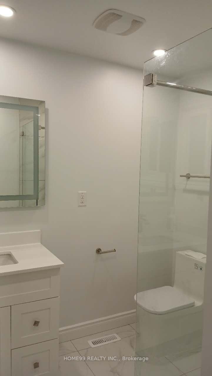 Photo 4 of Unit Suite A Second Floor, 24 Glendale Road, Markham, Thornlea — HOMEH