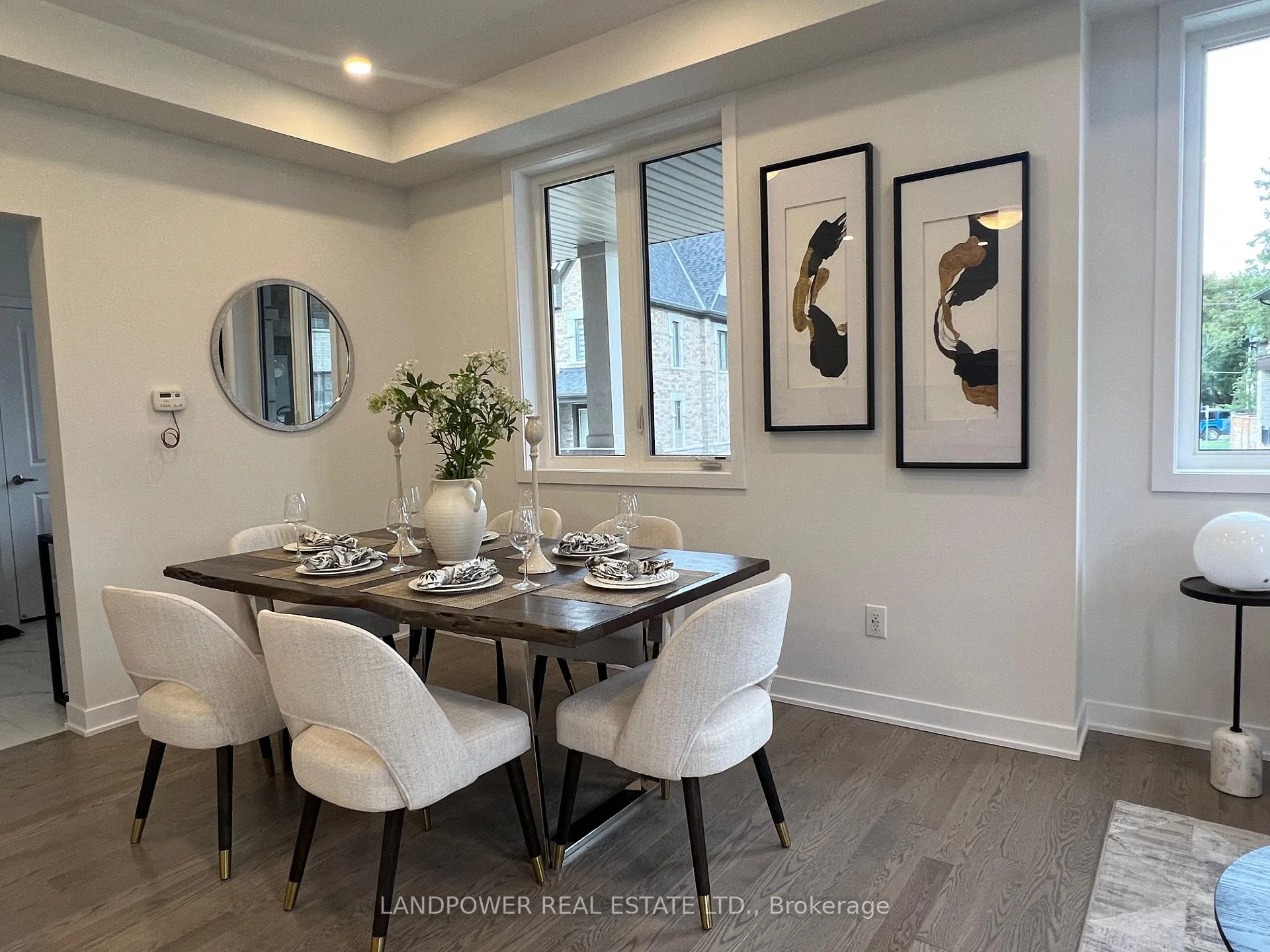 Photo 15 of 157 Anna Russell Way, Markham, Unionville — HOMEH