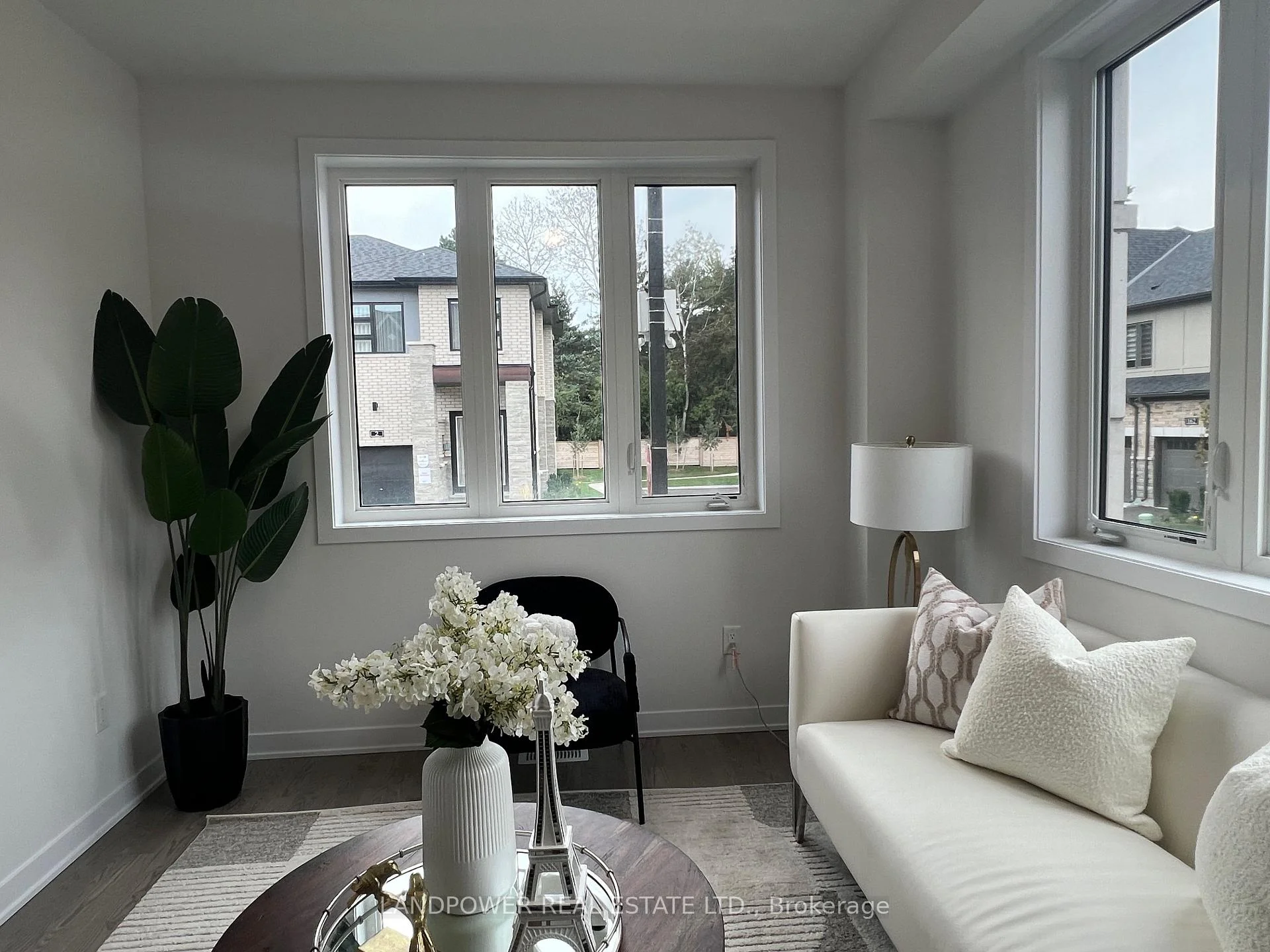 Photo 21 of 157 Anna Russell Way, Markham, Unionville — HOMEH