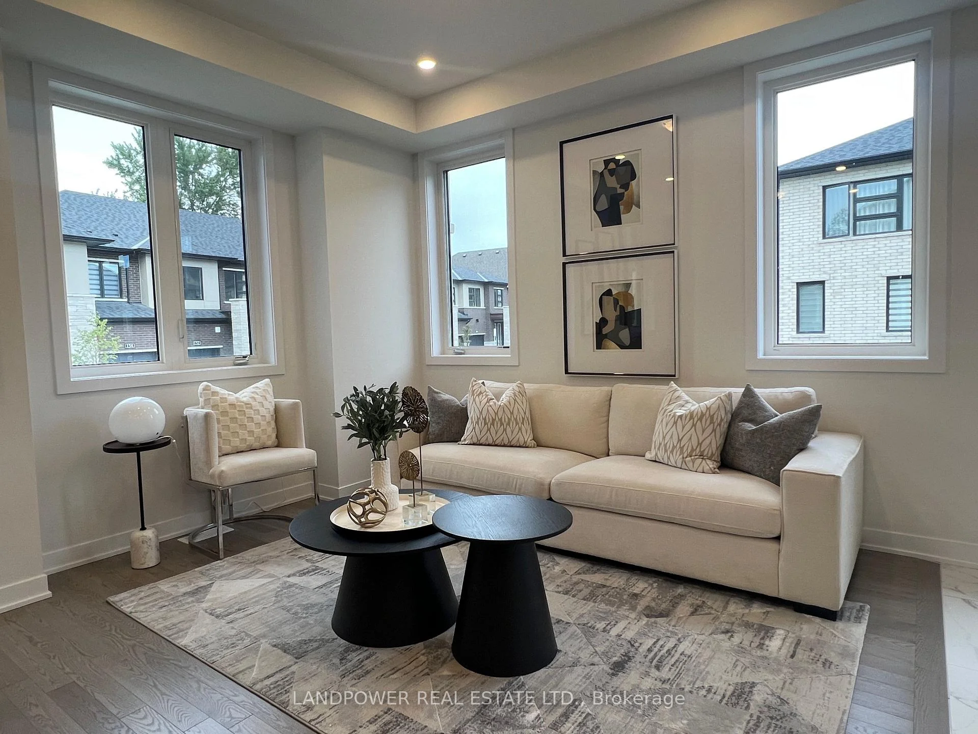 Photo 22 of 157 Anna Russell Way, Markham, Unionville — HOMEH