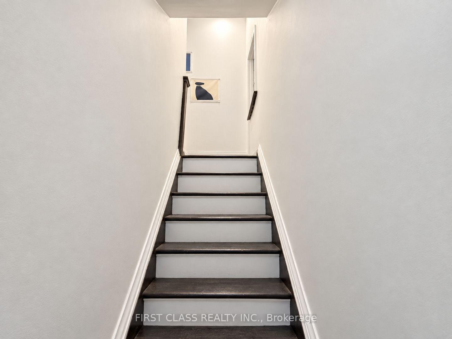 Photo 3 of Unit A, 605 Indian Road, Toronto, High Park North — HOMEH