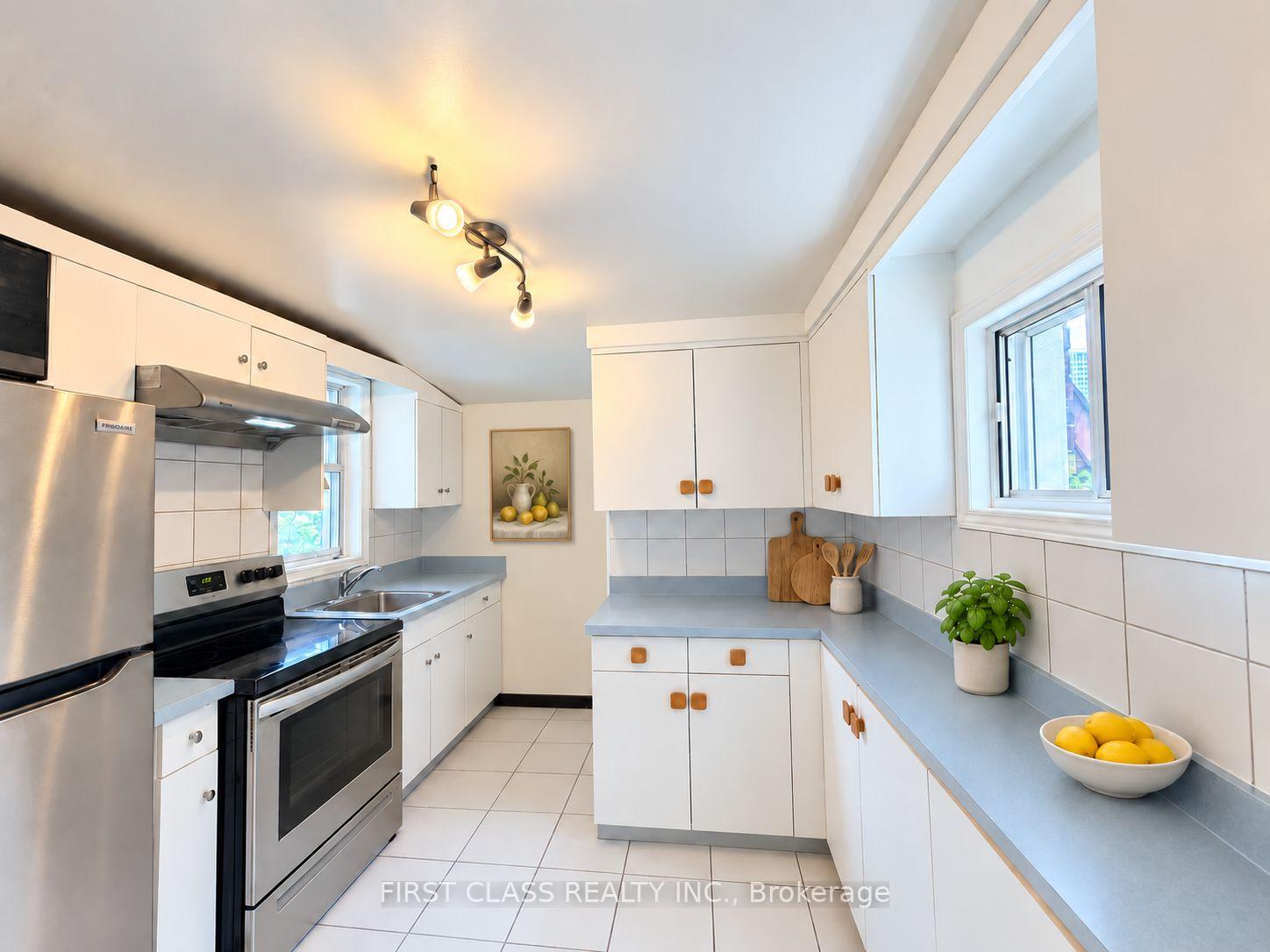 Photo 12 of Unit A, 605 Indian Road, Toronto, High Park North — HOMEH