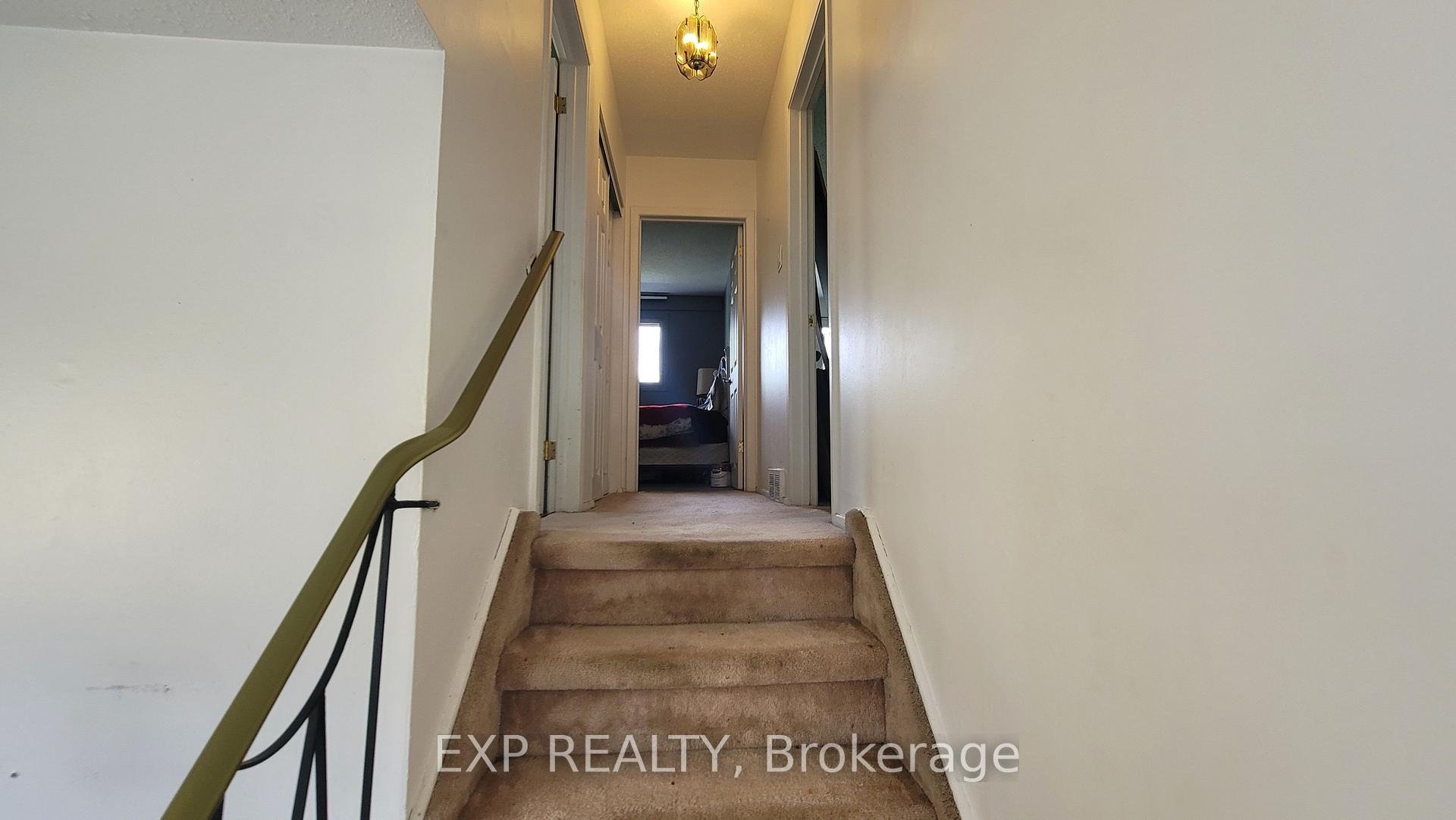 Photo 6 of 1747 Heron Road, Ottawa, Guildwood Estates - Urbandale Acres — HOMEH
