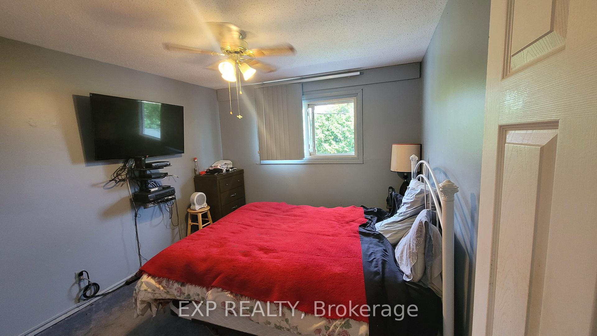 Photo 14 of 1747 Heron Road, Ottawa, Guildwood Estates - Urbandale Acres — HOMEH