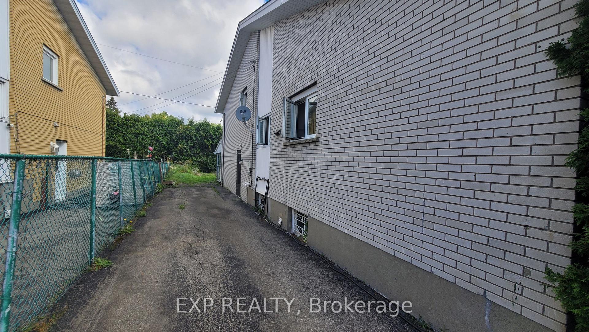 Photo 32 of 1747 Heron Road, Ottawa, Guildwood Estates - Urbandale Acres — HOMEH