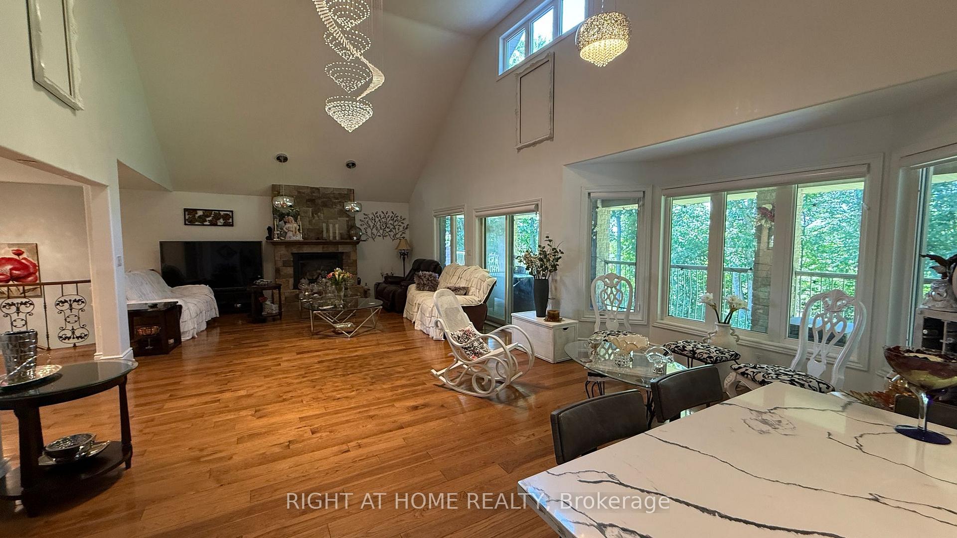 Photo 9 of 1453 Millenium Court, Kingston, City North of 401 — HOMEH