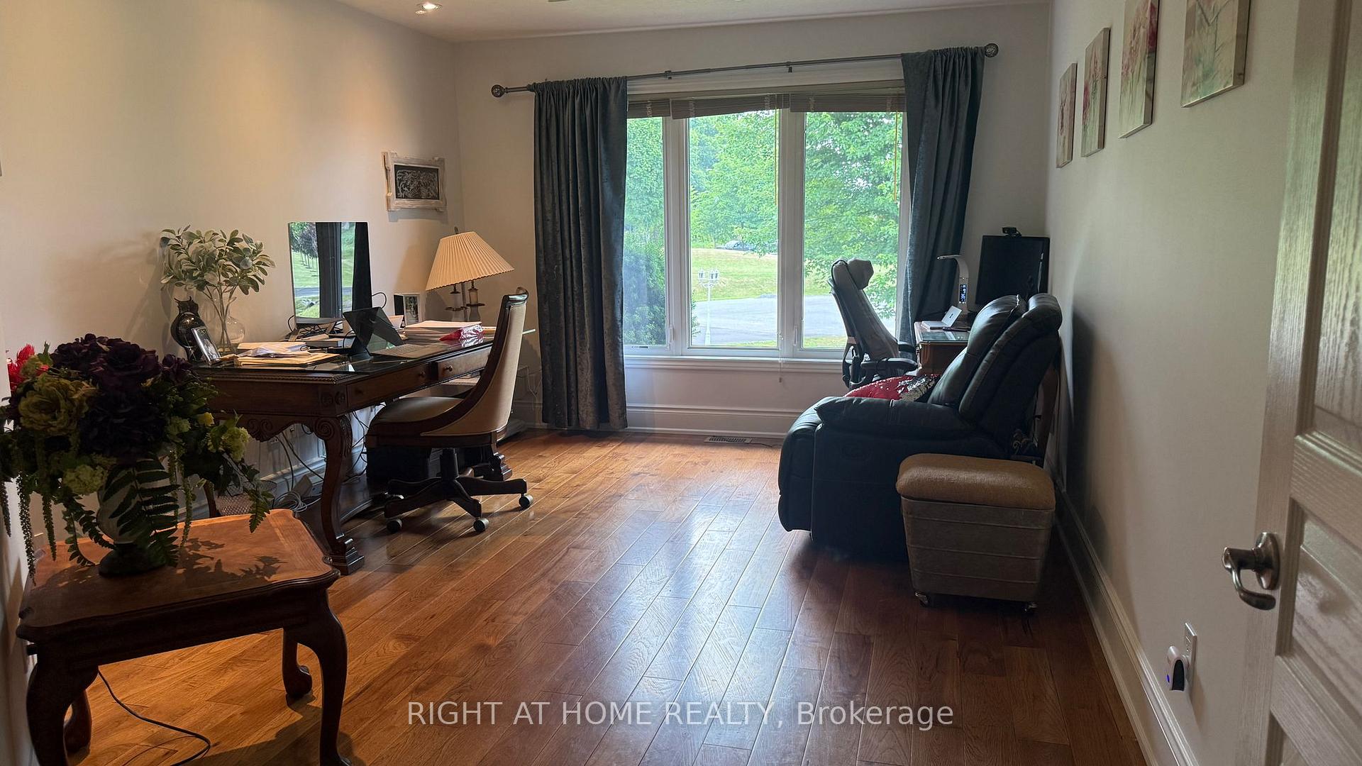 Photo 22 of 1453 Millenium Court, Kingston, City North of 401 — HOMEH