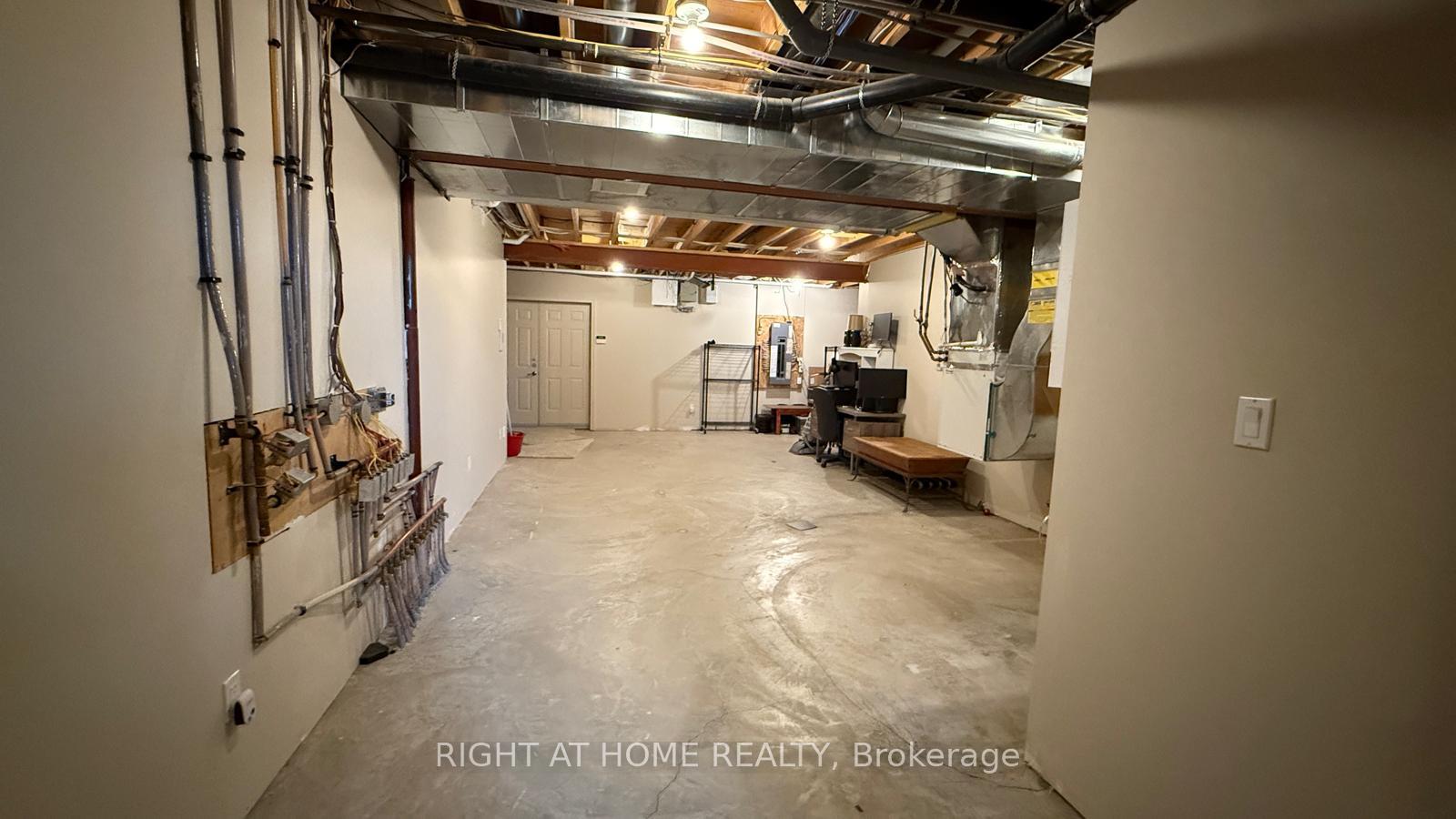Photo 37 of 1453 Millenium Court, Kingston, City North of 401 — HOMEH