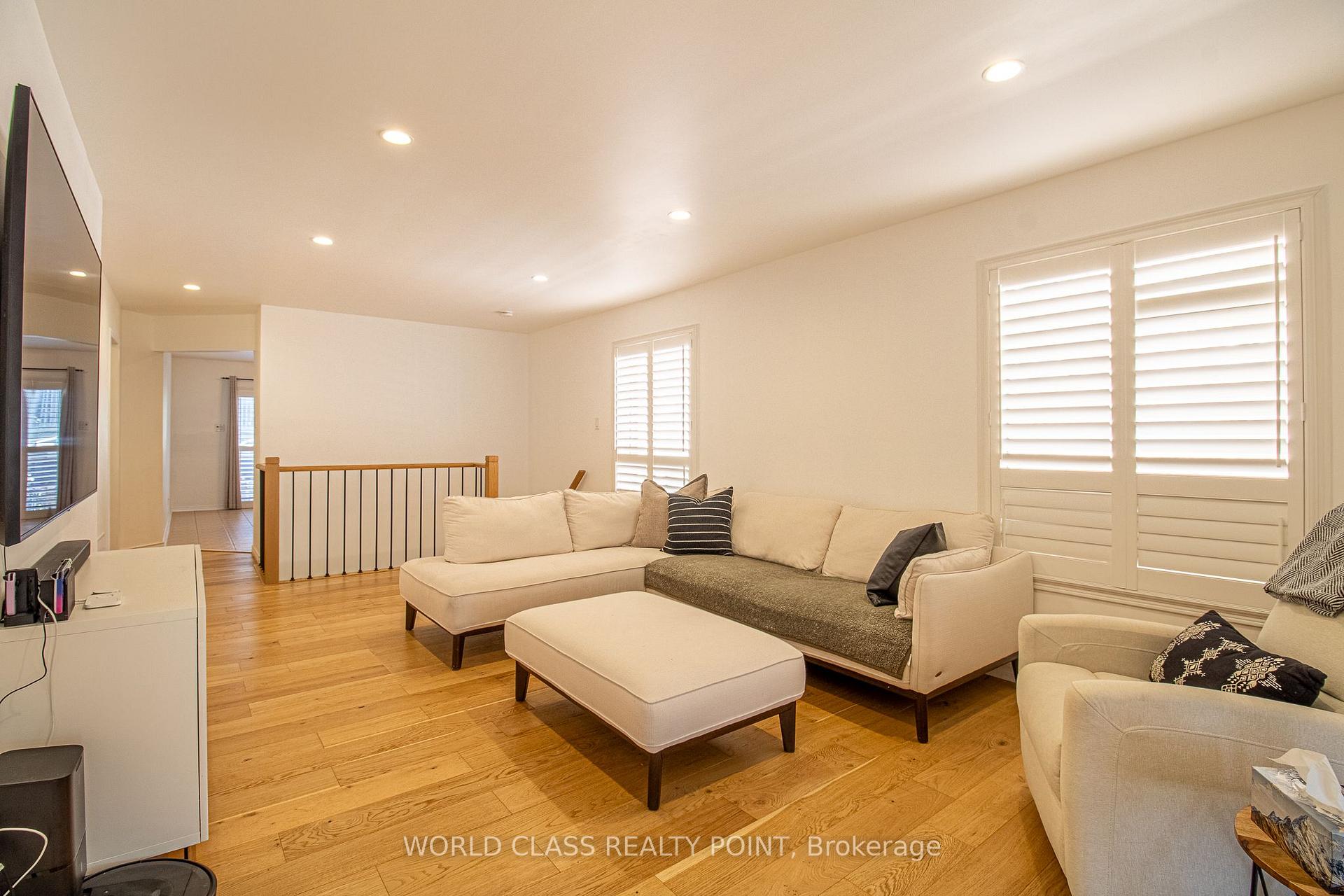 Photo 6 of 16 Tregate Crescent, Brampton, Fletcher's Meadow — HOMEH