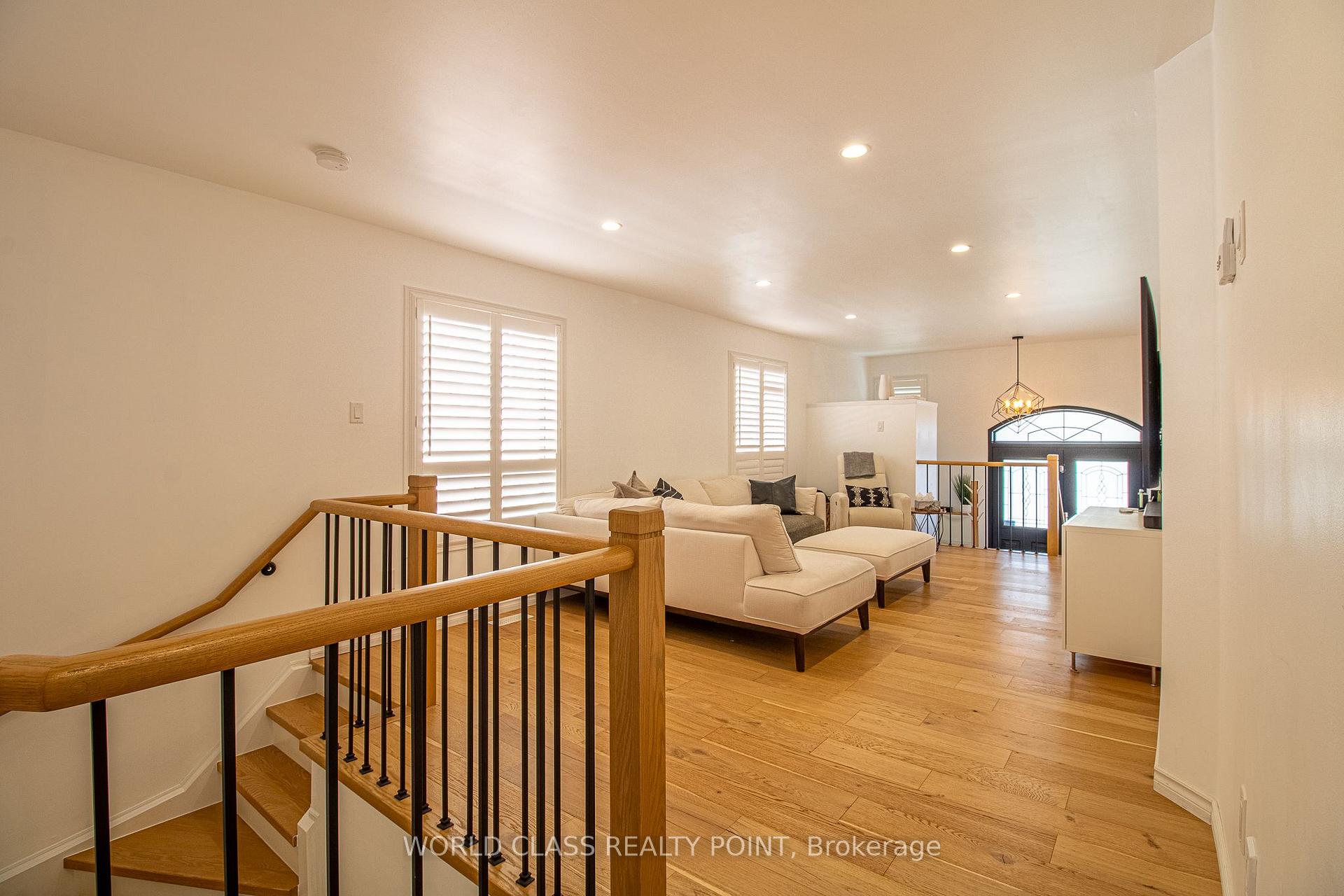 Photo 9 of 16 Tregate Crescent, Brampton, Fletcher's Meadow — HOMEH