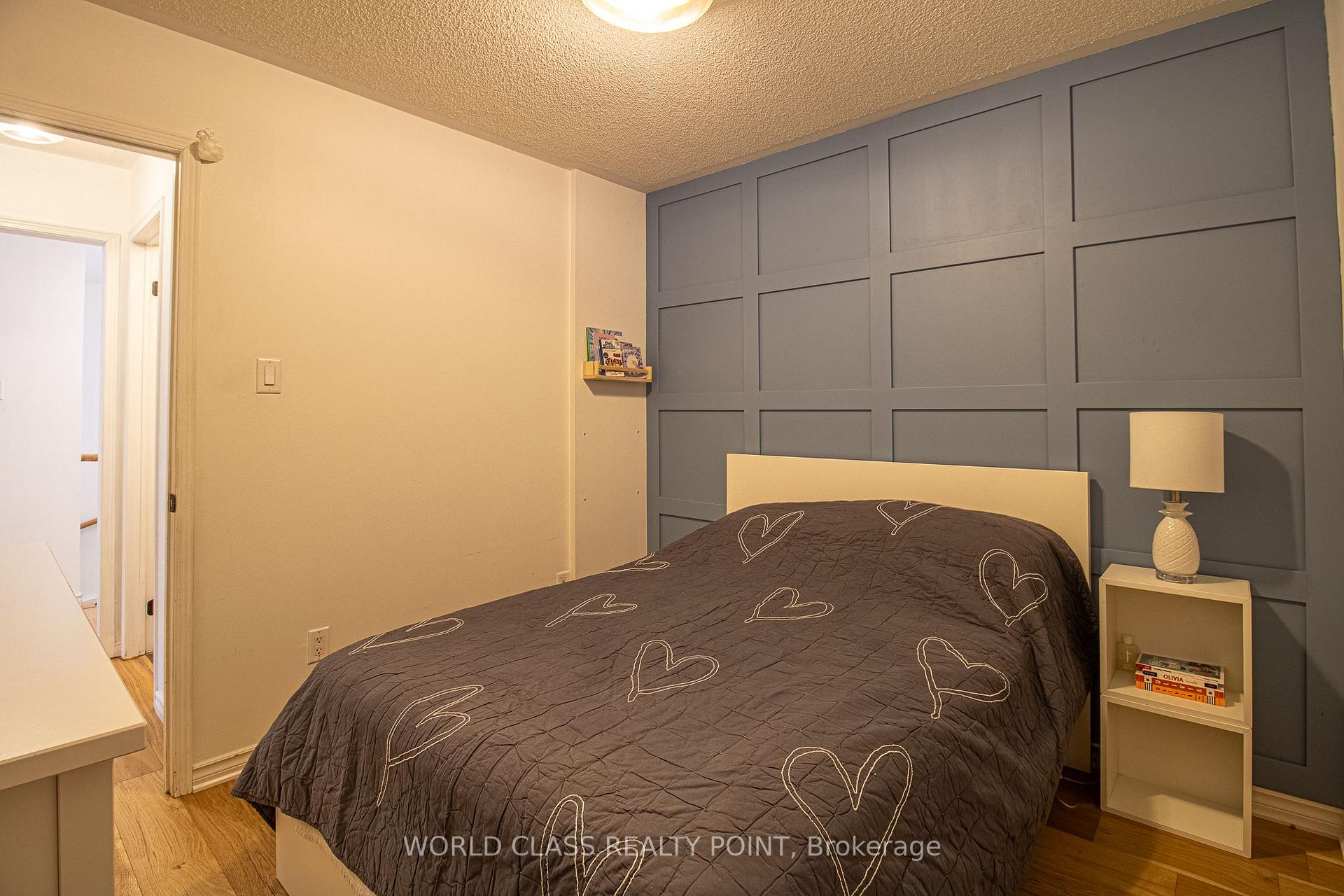 Photo 14 of 16 Tregate Crescent, Brampton, Fletcher's Meadow — HOMEH