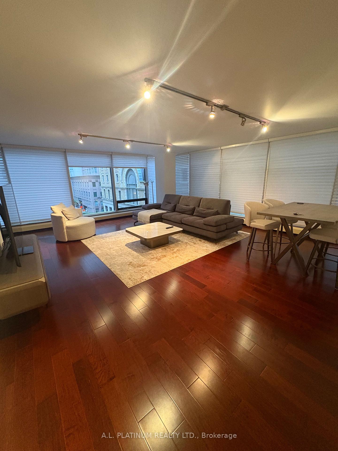 Photo 21 of Unit 505, 30 Wellington Street E, Toronto, Church-Yonge Corridor — HOMEH