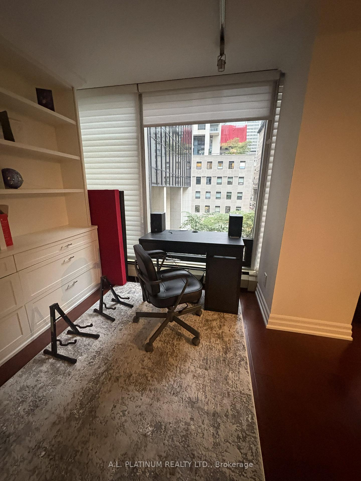 Photo 23 of Unit 505, 30 Wellington Street E, Toronto, Church-Yonge Corridor — HOMEH