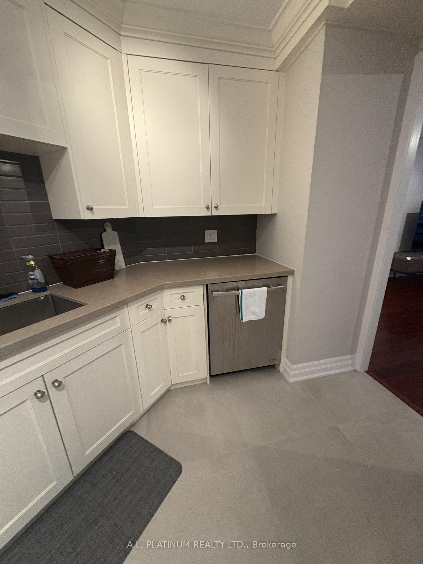 Photo 25 of Unit 505, 30 Wellington Street E, Toronto, Church-Yonge Corridor — HOMEH