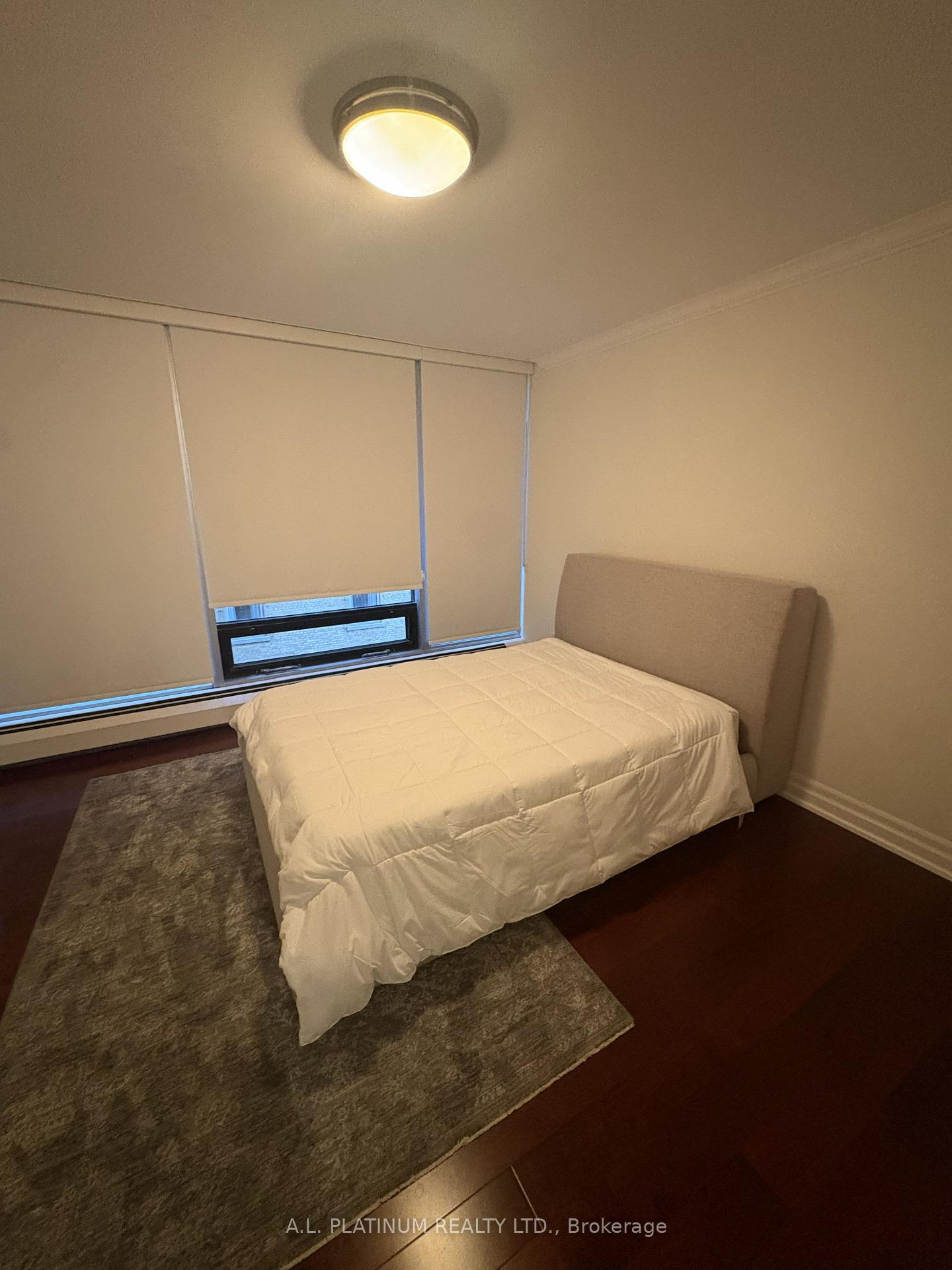 Photo 29 of Unit 505, 30 Wellington Street E, Toronto, Church-Yonge Corridor — HOMEH