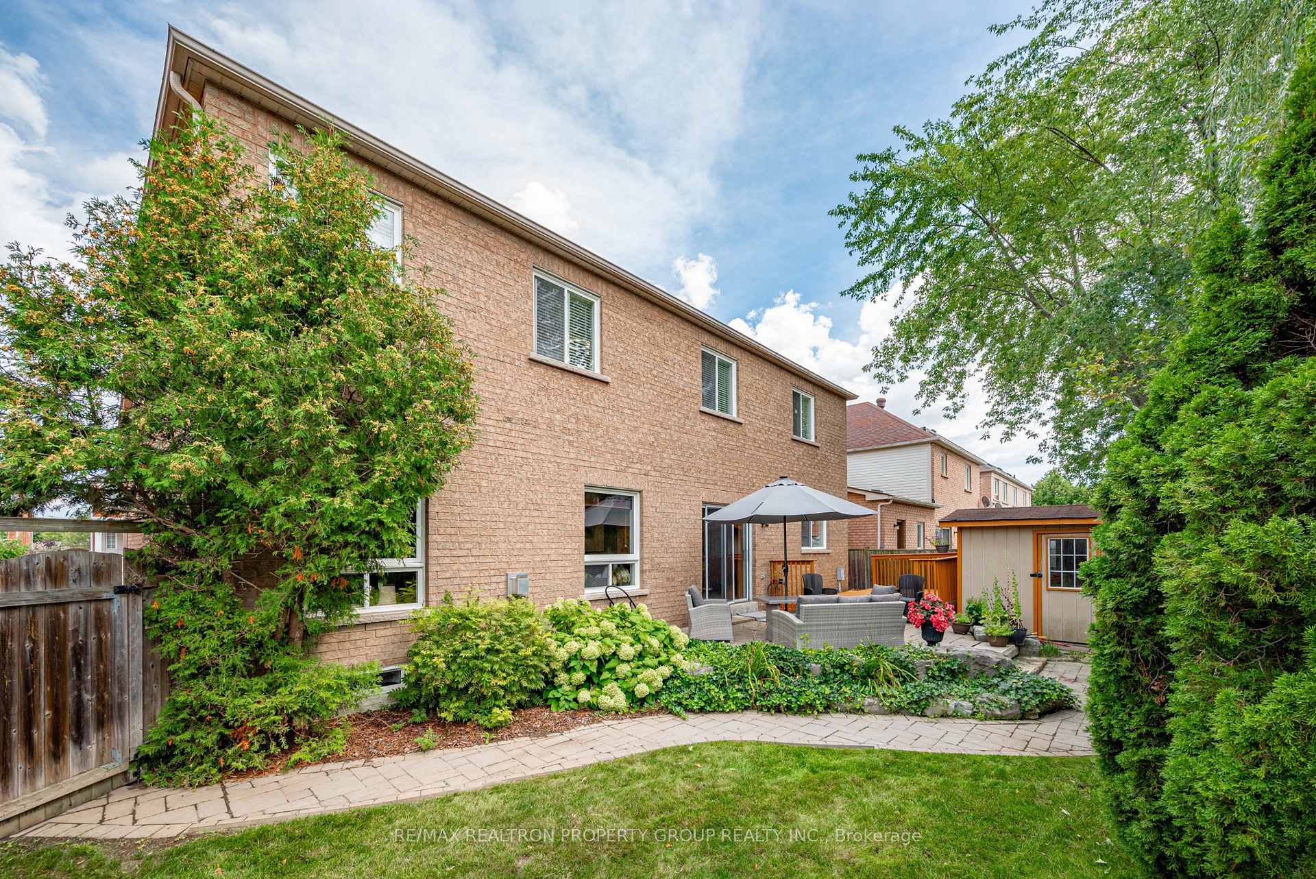 Photo 44 of 11 Montebello Crescent, Ajax, Northwest Ajax — HOMEH