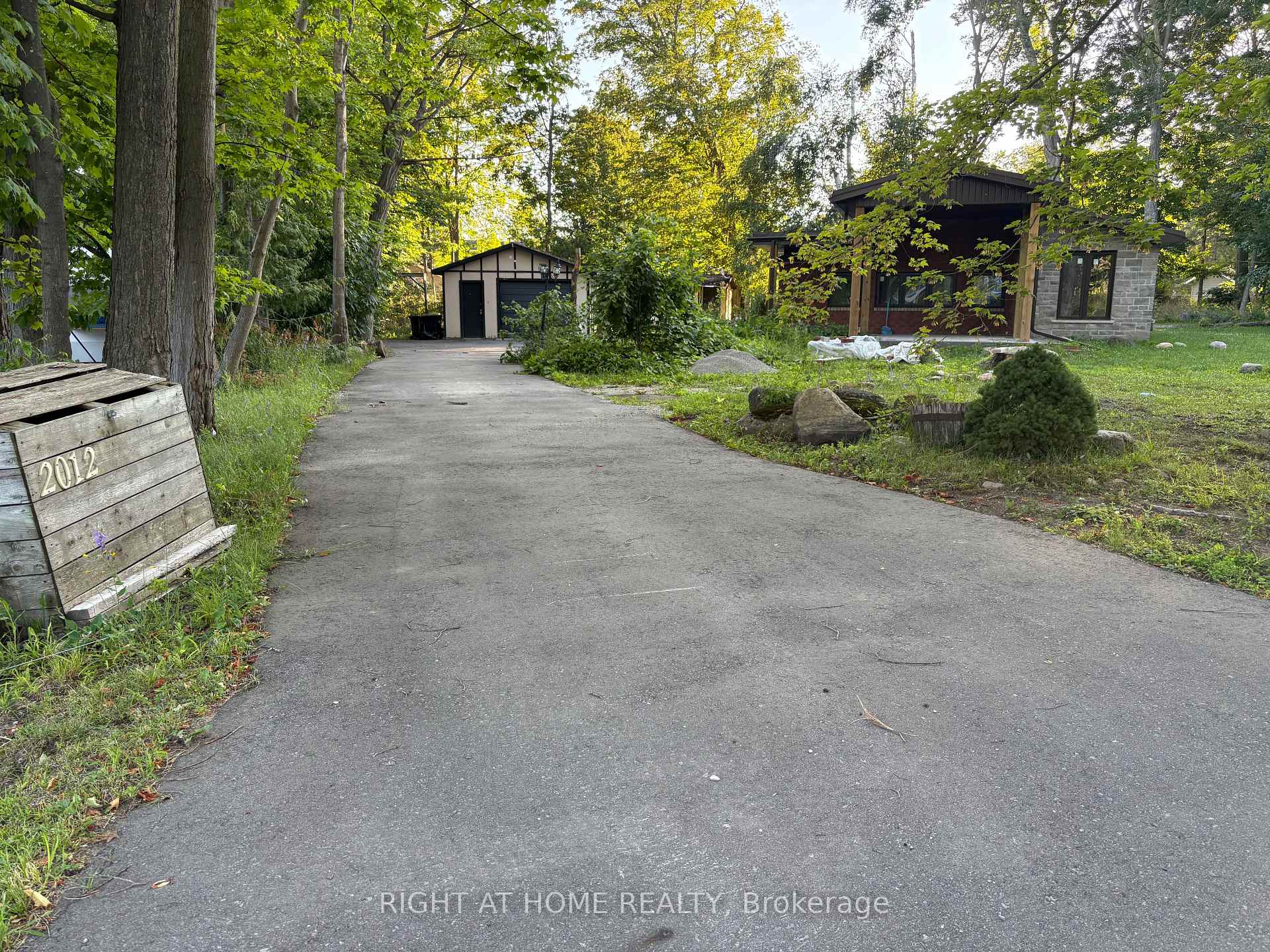 Photo of 2012 Inglewood Drive