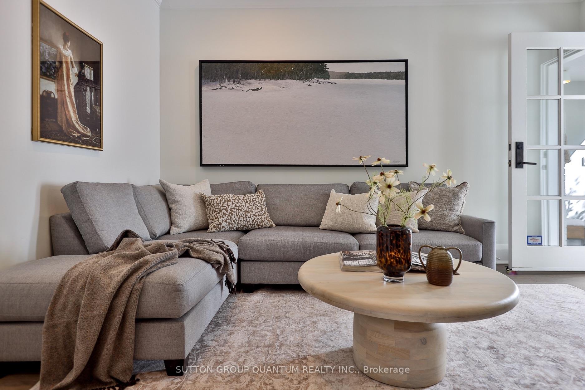 Photo 7 of 110 Castlefield Avenue, Toronto, Yonge-Eglinton — HOMEH