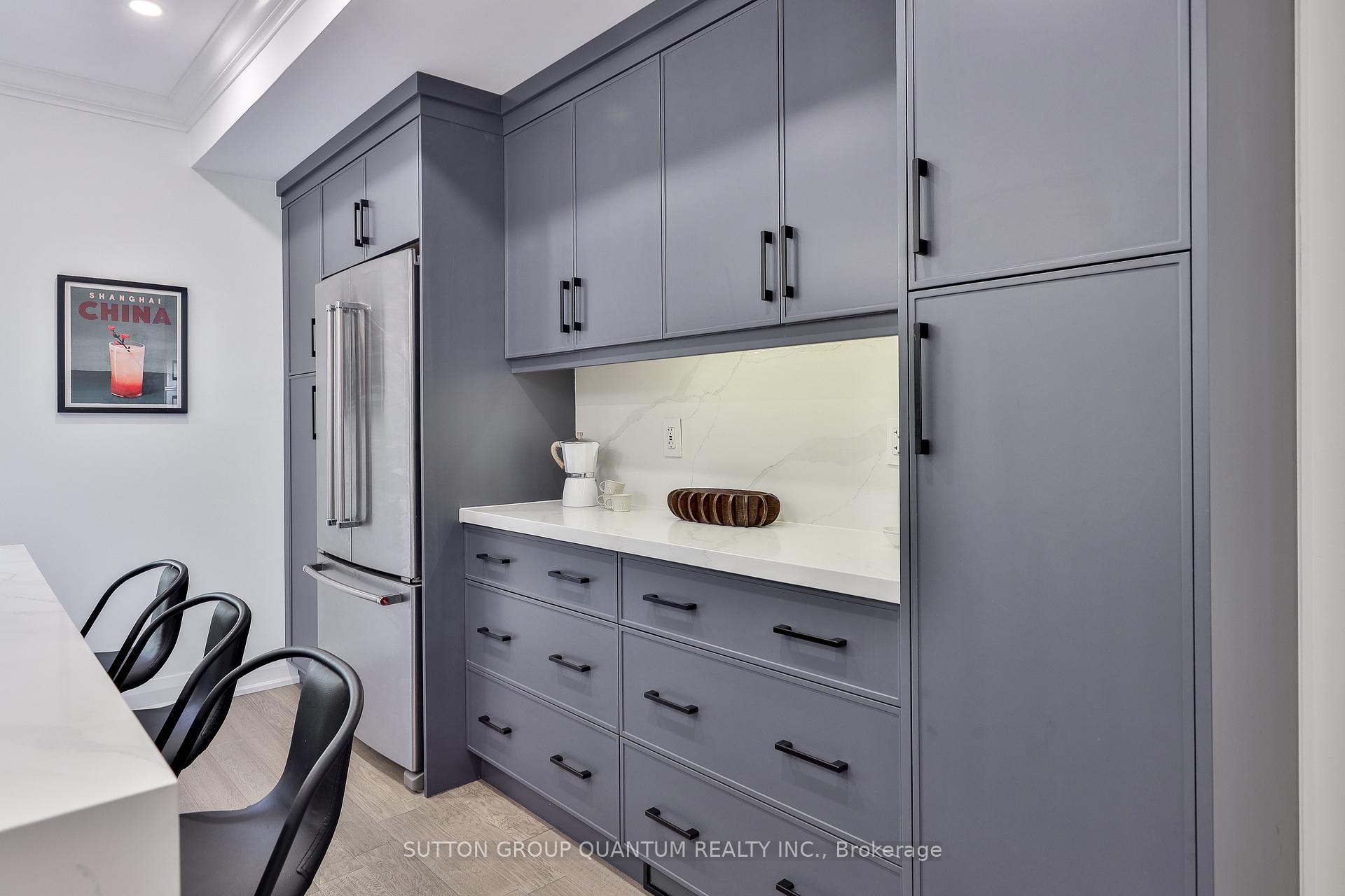 Photo 19 of 110 Castlefield Avenue, Toronto, Yonge-Eglinton — HOMEH