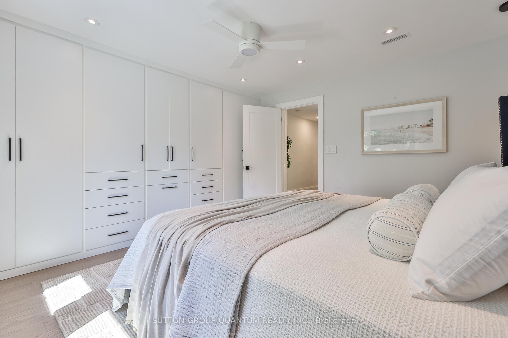 Photo 30 of 110 Castlefield Avenue, Toronto, Yonge-Eglinton — HOMEH