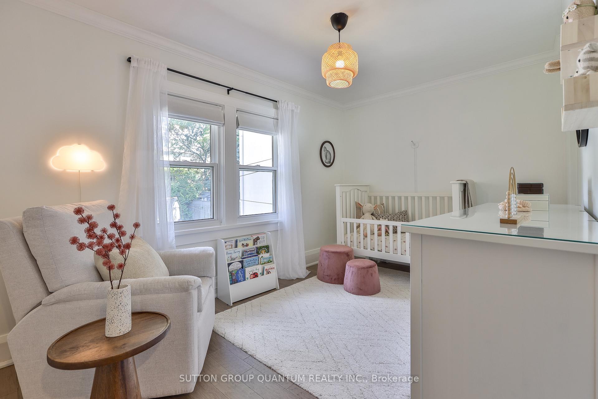 Photo 31 of 110 Castlefield Avenue, Toronto, Yonge-Eglinton — HOMEH