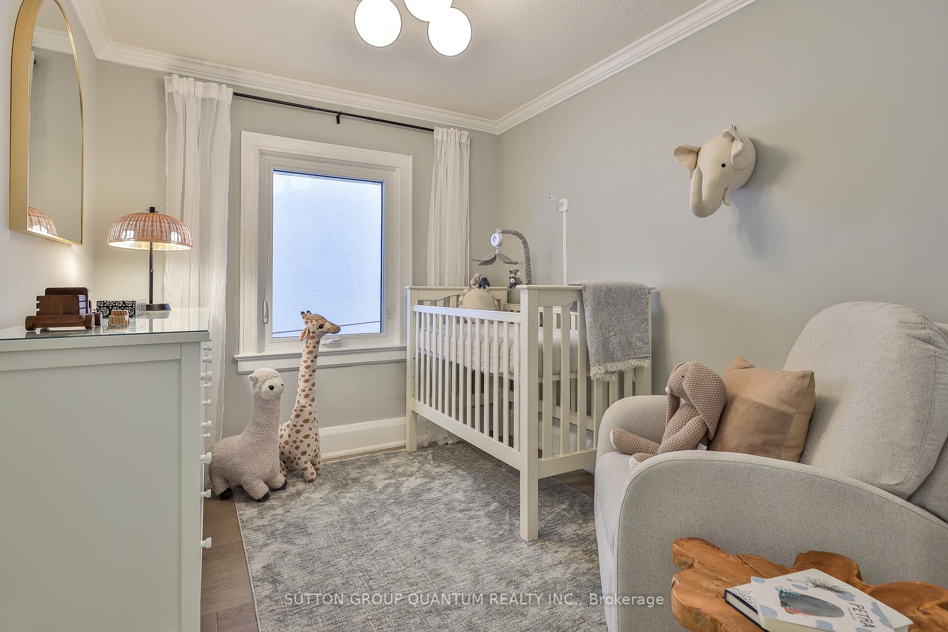 Photo 38 of 110 Castlefield Avenue, Toronto, Yonge-Eglinton — HOMEH