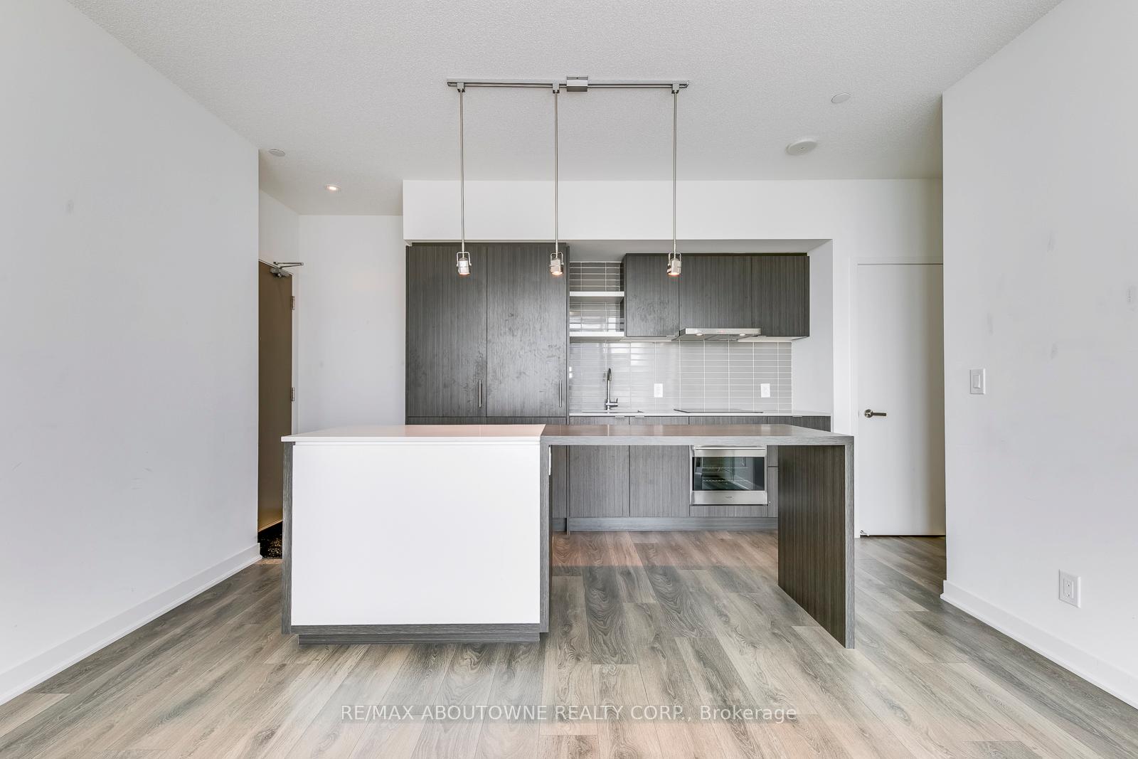 Photo 6 of Unit 4906, 88 Harbour Street, Toronto, Waterfront Communities — HOMEH