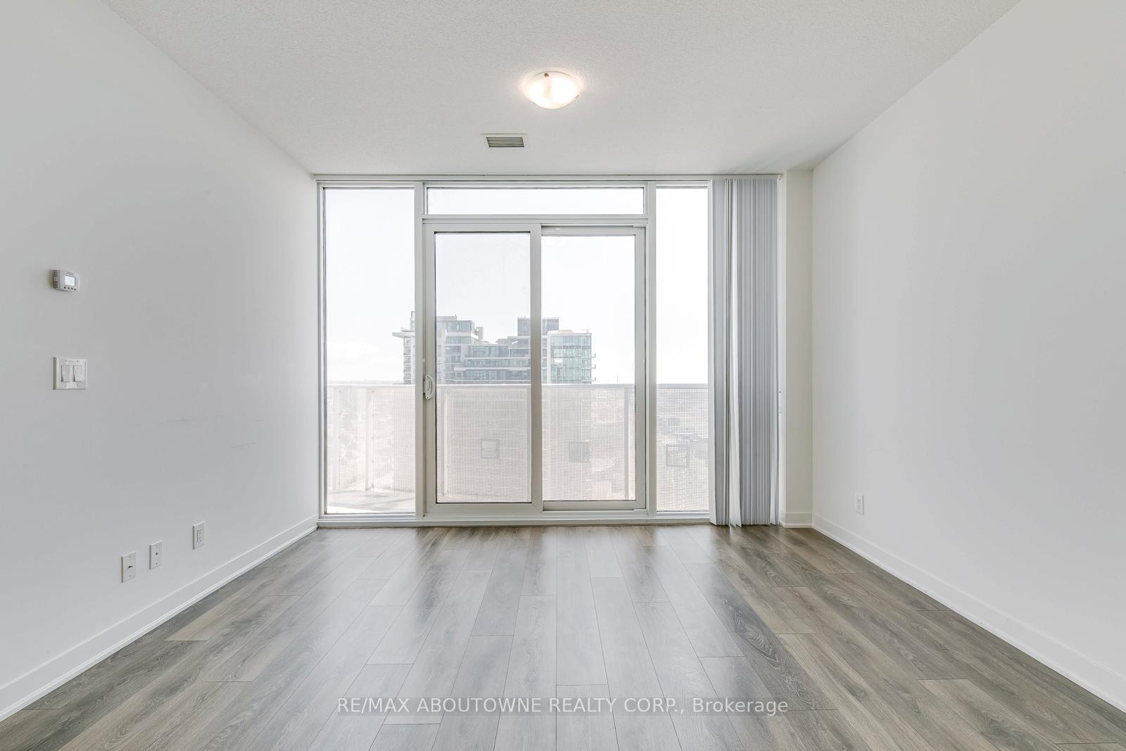 Photo 14 of Unit 4906, 88 Harbour Street, Toronto, Waterfront Communities — HOMEH