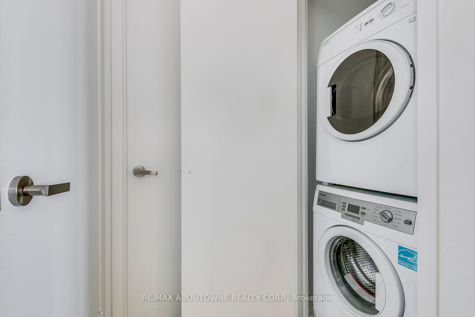 Photo 20 of Unit 4906, 88 Harbour Street, Toronto, Waterfront Communities — HOMEH