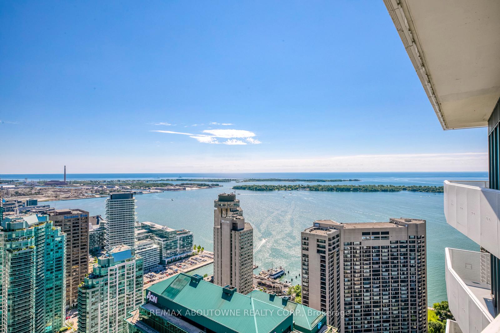 Photo 24 of Unit 4906, 88 Harbour Street, Toronto, Waterfront Communities — HOMEH