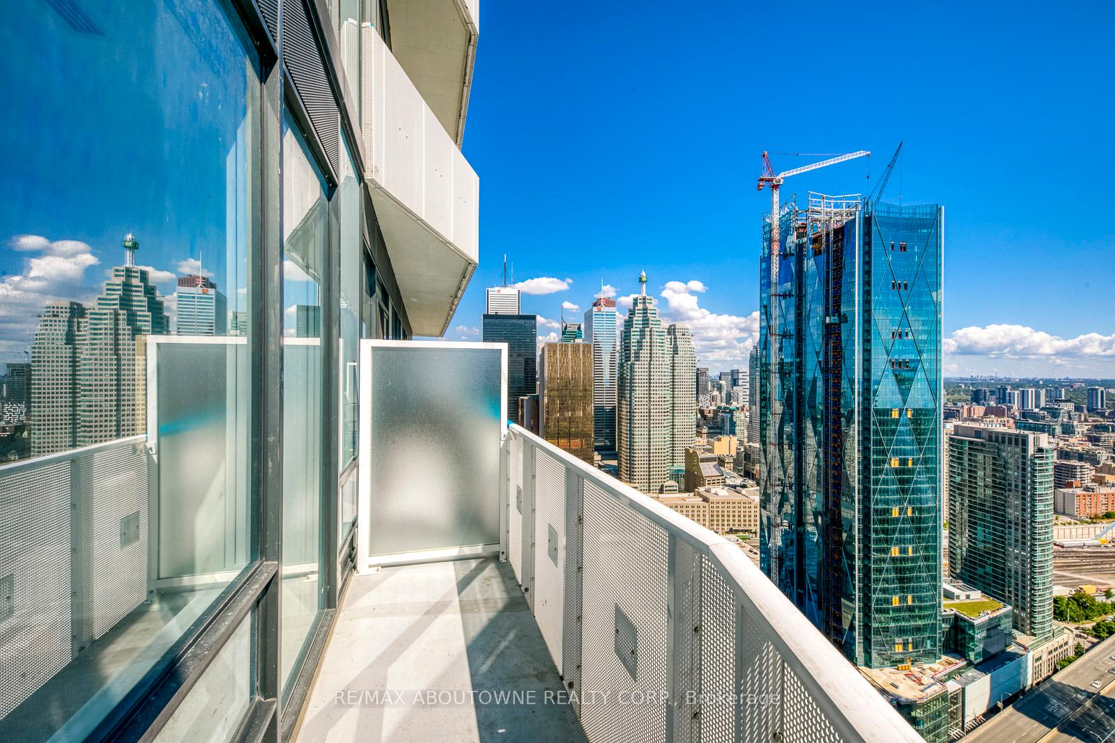 Photo 26 of Unit 4906, 88 Harbour Street, Toronto, Waterfront Communities — HOMEH