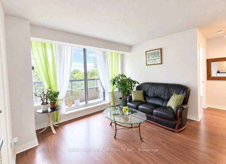 Photo 32 of Unit 506, 91 Townsgate Drive, Vaughan, Crestwood-Springfarm-Yorkhill — HOMEH