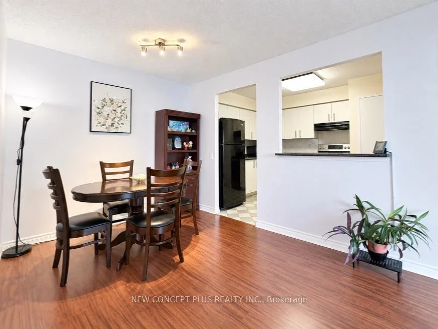Photo 45 of Unit 506, 91 Townsgate Drive, Vaughan, Crestwood-Springfarm-Yorkhill — HOMEH