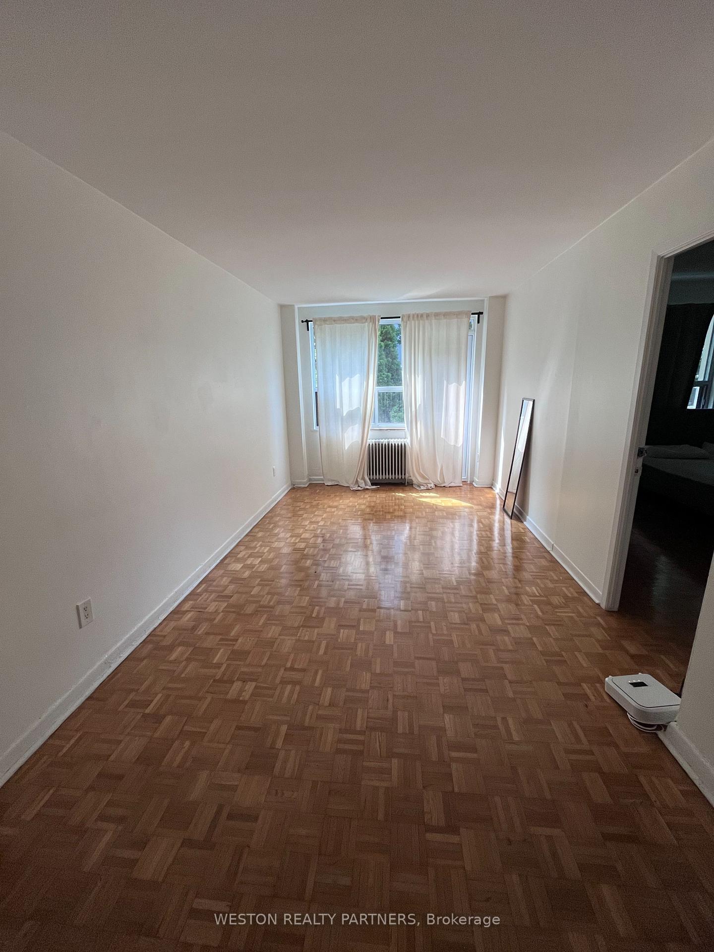 Photo 2 of Unit 102, 88 Wellesley Street E, Toronto, Church-Yonge Corridor — HOMEH