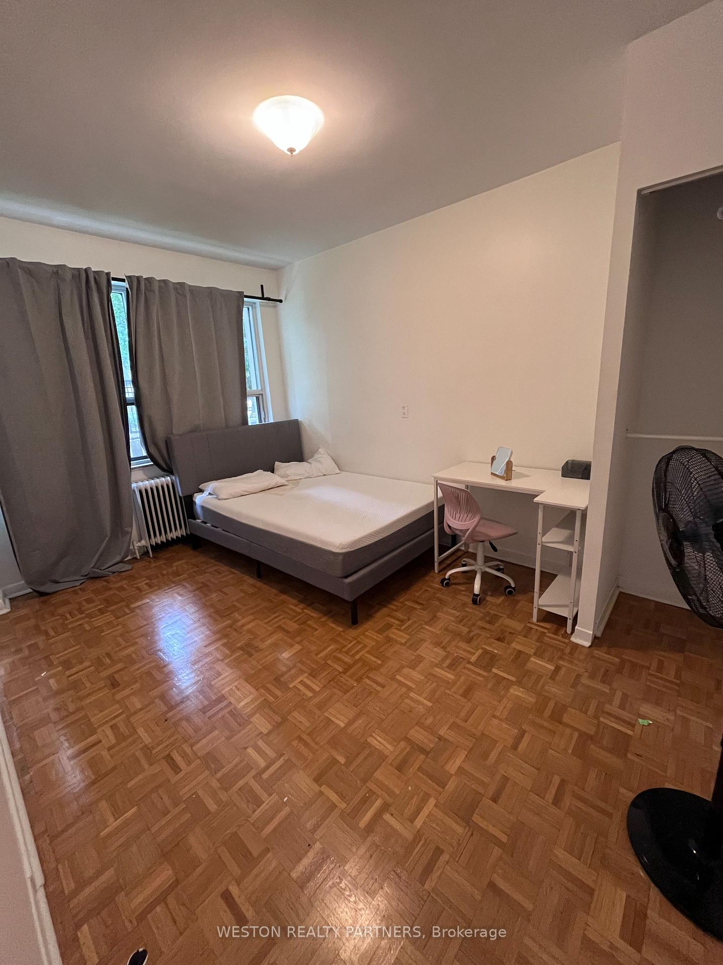 Photo 5 of Unit 102, 88 Wellesley Street E, Toronto, Church-Yonge Corridor — HOMEH