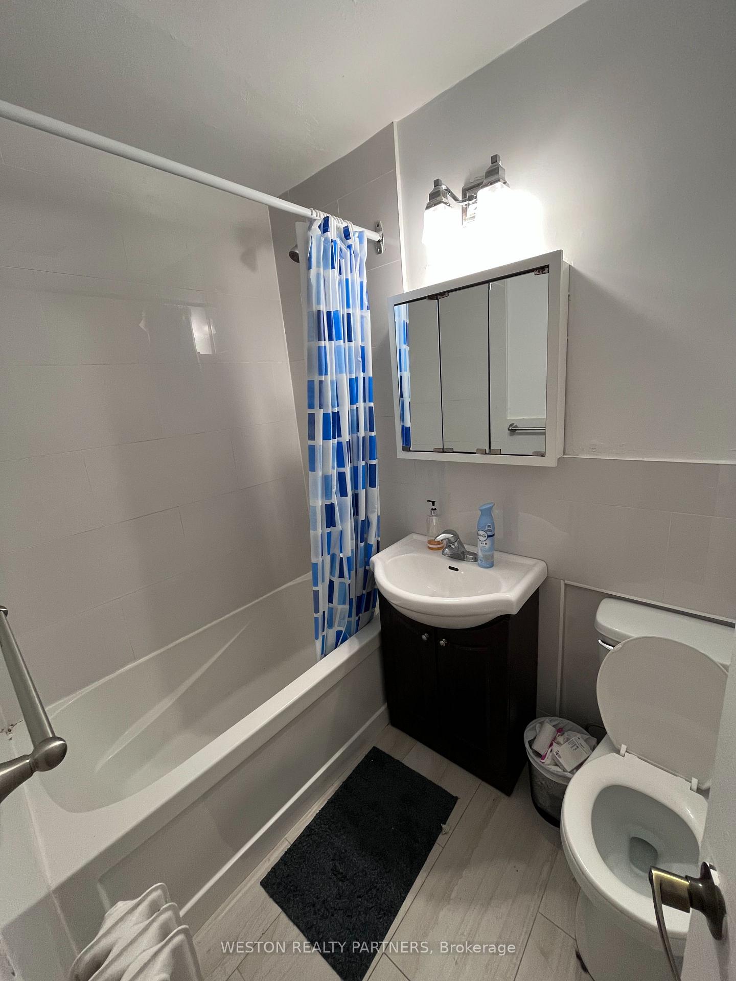 Photo 9 of Unit 102, 88 Wellesley Street E, Toronto, Church-Yonge Corridor — HOMEH