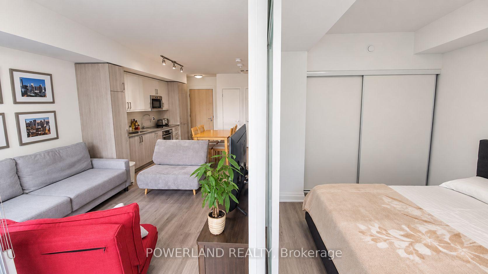 Photo 22 of Unit 1001, 77 Mutual Street, Toronto, Church-Yonge Corridor — HOMEH