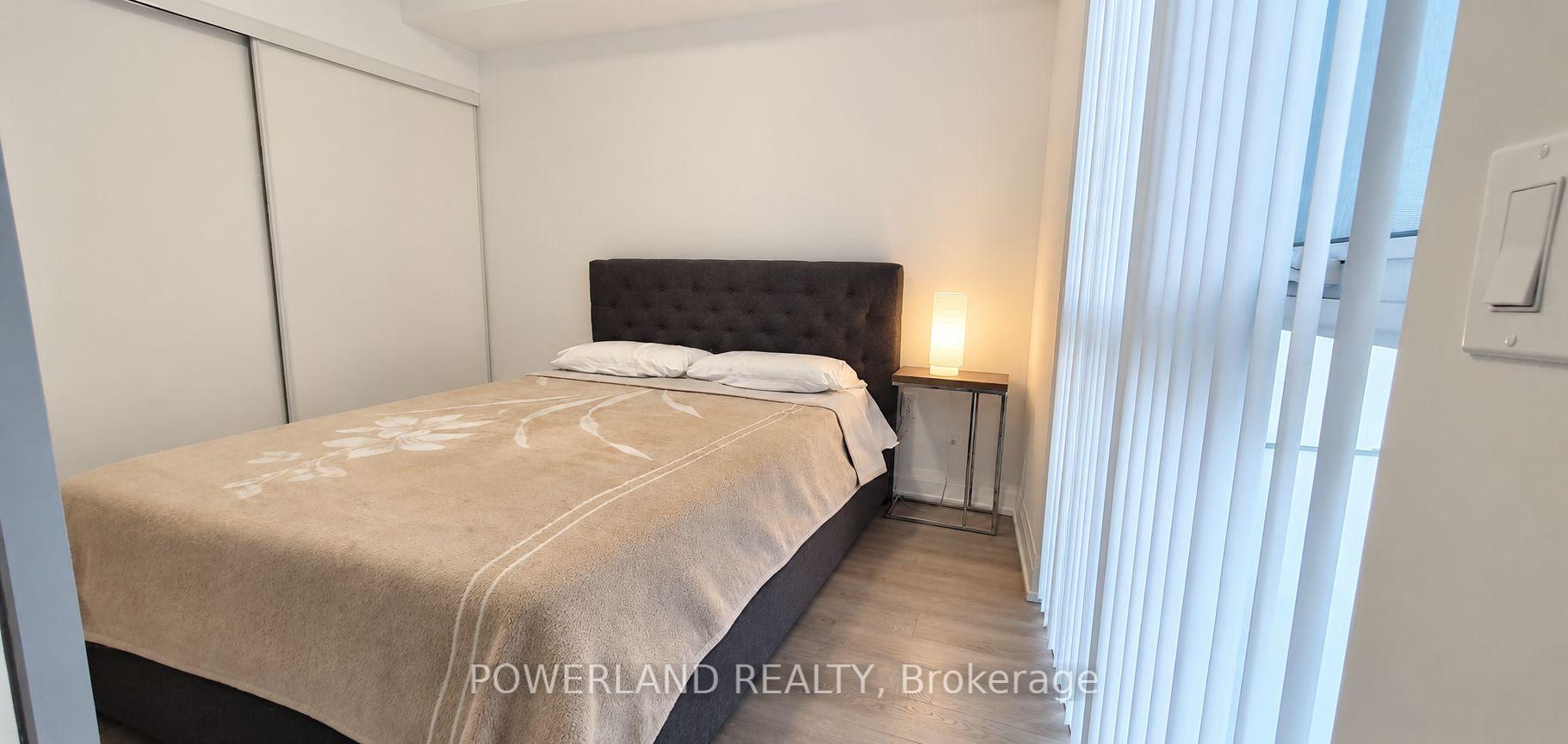 Photo 23 of Unit 1001, 77 Mutual Street, Toronto, Church-Yonge Corridor — HOMEH