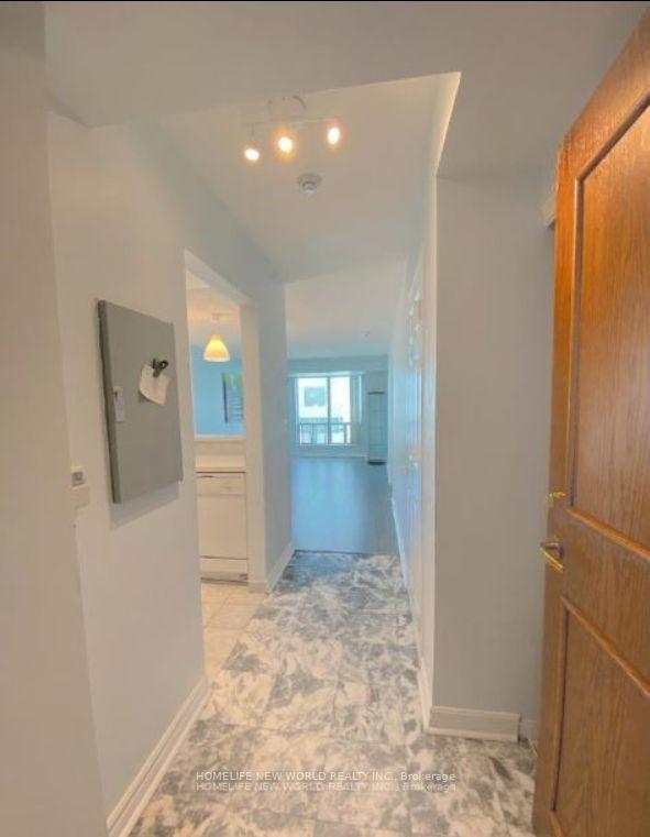 Photo 6 of Unit 806, 1 Lee Centre Drive, Scarborough, Woburn — HOMEH