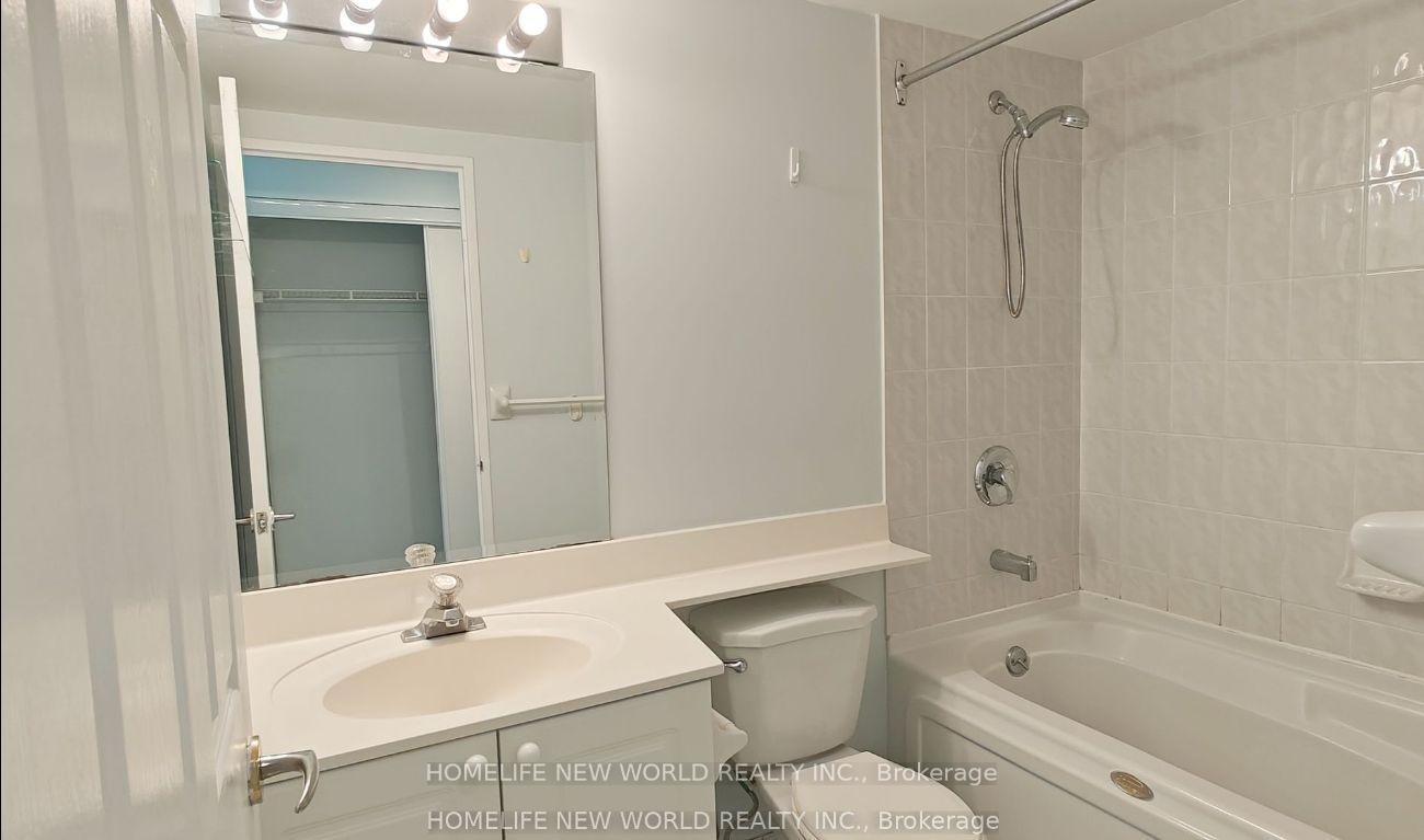 Photo 16 of Unit 806, 1 Lee Centre Drive, Scarborough, Woburn — HOMEH